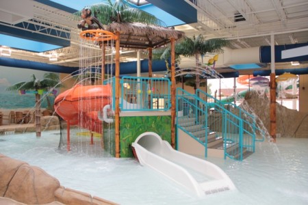Save 50% on Palm Island Indoor Water Park Passes