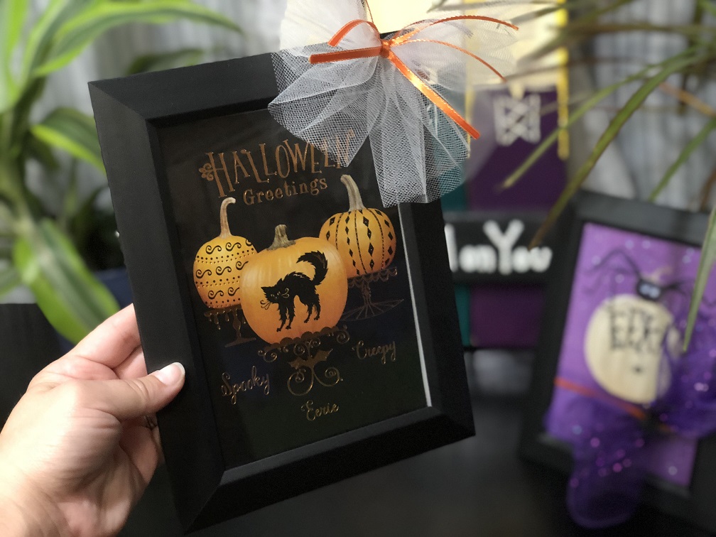 Halloween Decor Using Picture Frame And Card From Dollar Tree