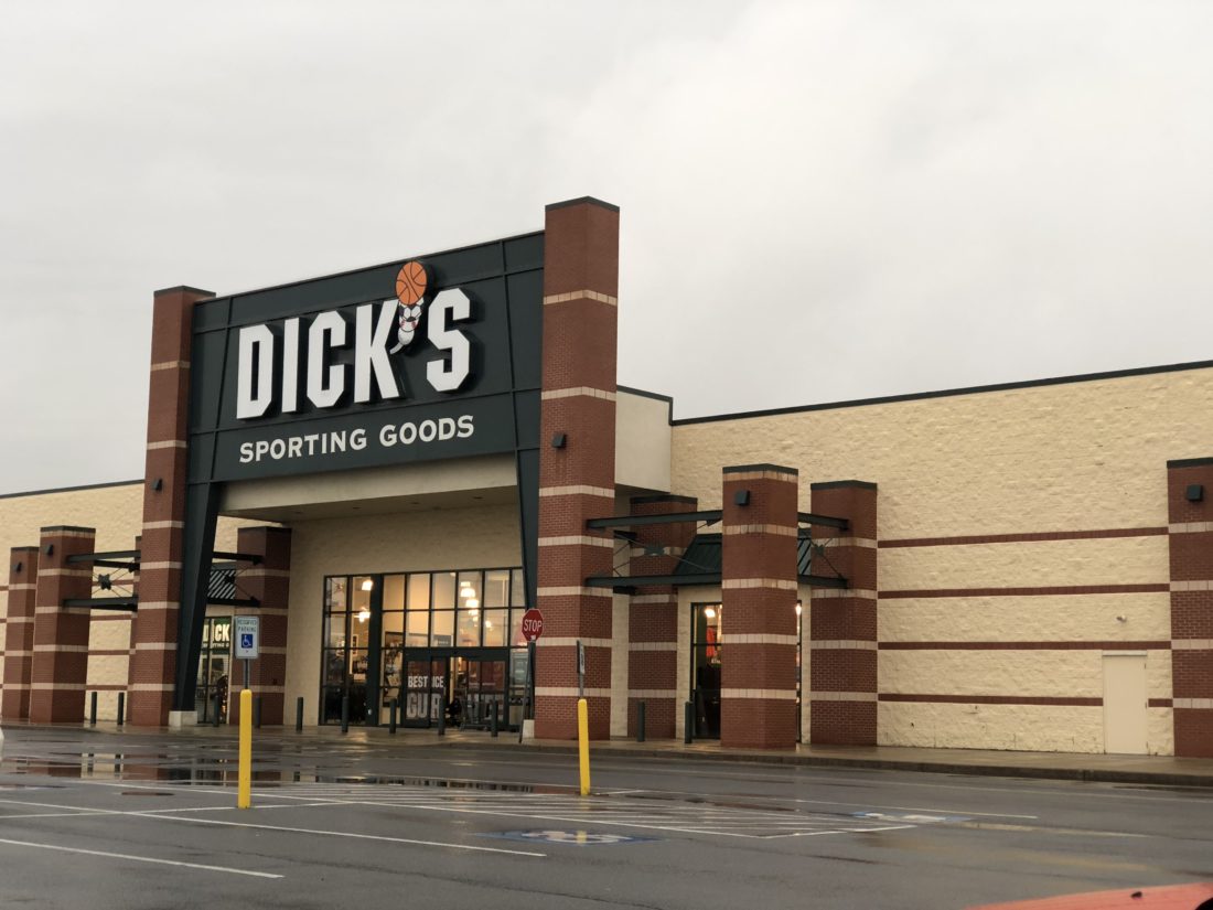 Dick's Sporting Goods