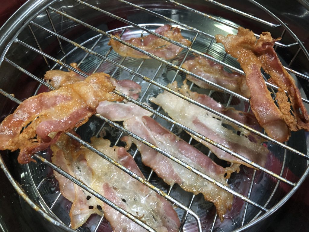 Bacon cooking in air fryer